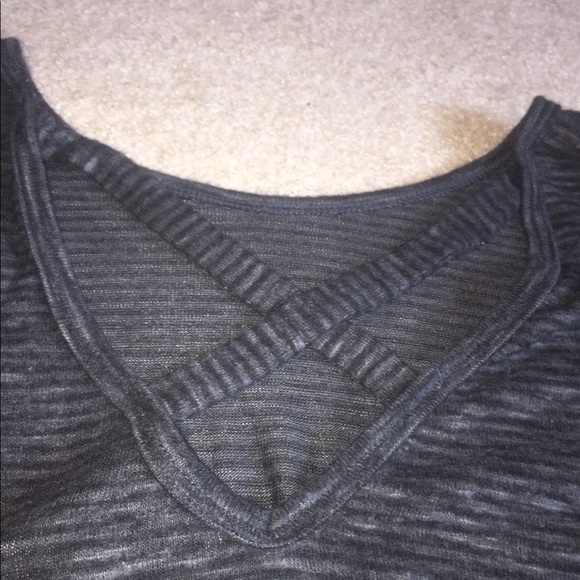 NWT Moa moa long sleeve shirt size L charcoal color lines - Picture 6 of 9